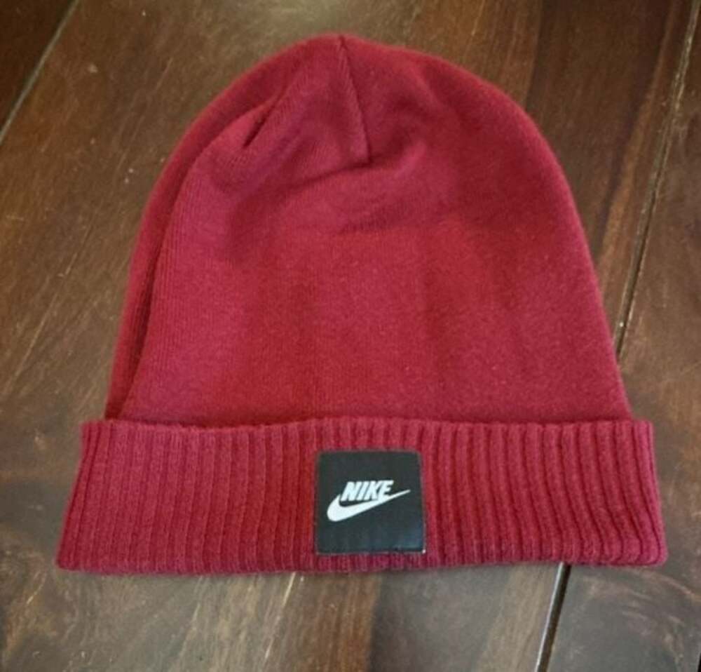 Nike Cuffed Beanie Hat Red Winter Knit Cap with Patch